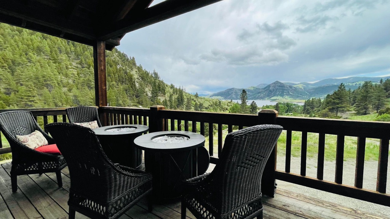 Photo of Patio Balcony in Wolf Creek