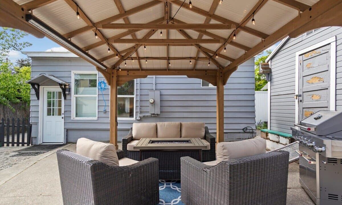 Photo of Patio Balcony in Garden District