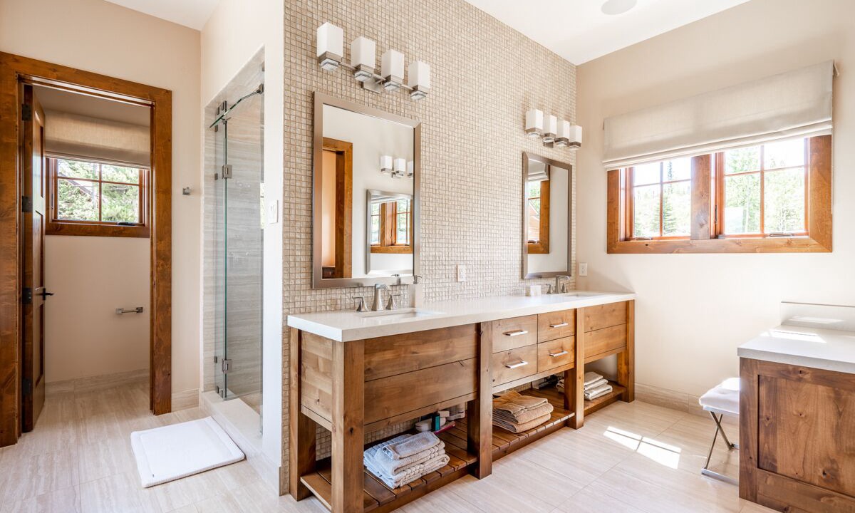 Photo of Bathroom in Spanish Peaks