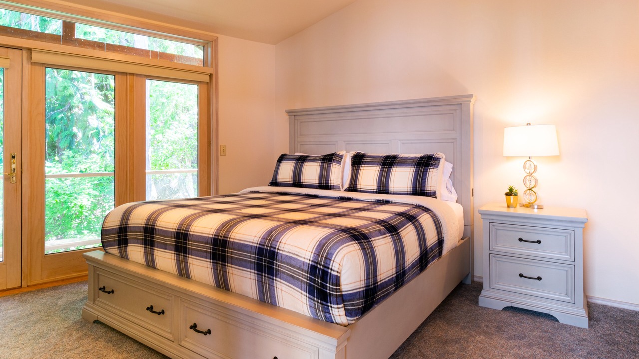 Photo of Bedroom in Sandpoint