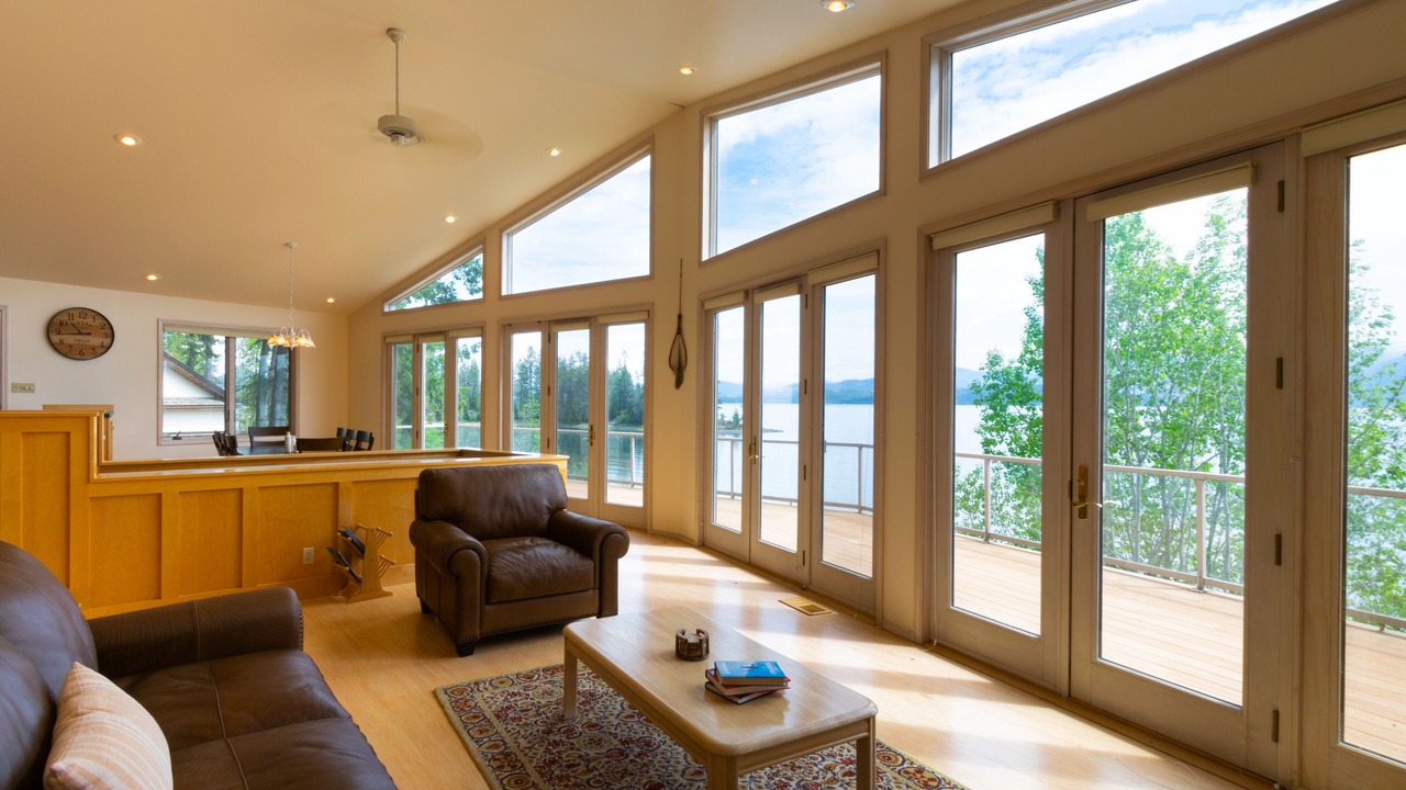 Photo of Livingroom in Sandpoint