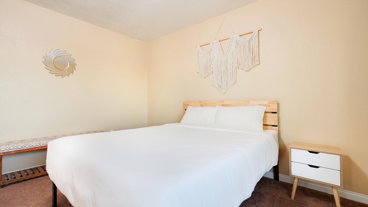 Photo of Bedroom in Lincoln Acres