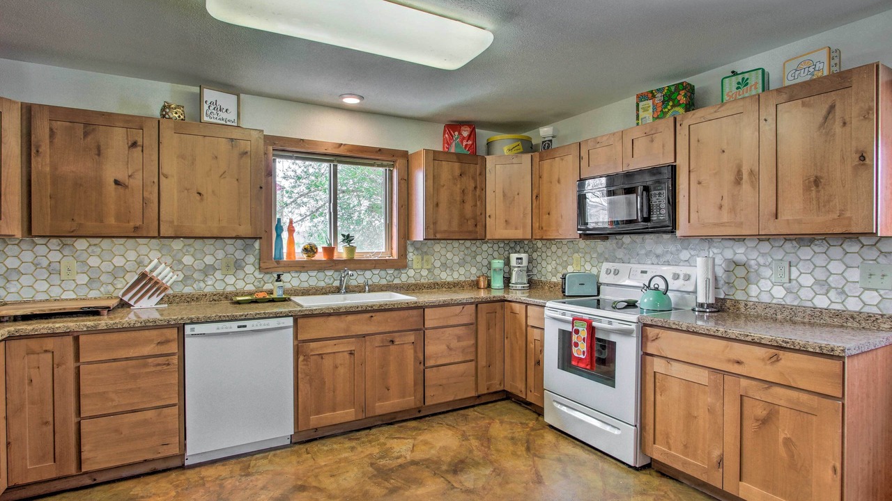 Photo of Kitchen in Bynum