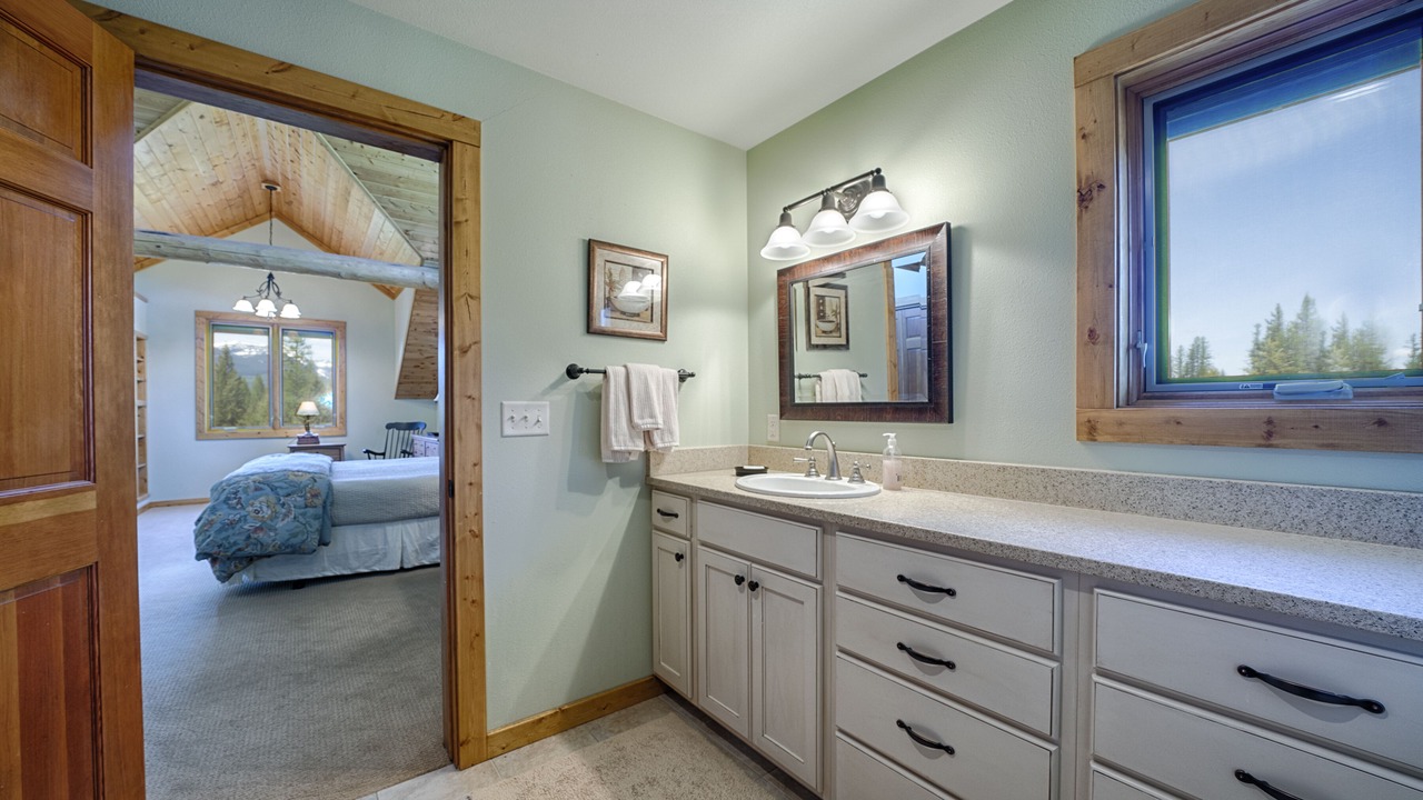Photo of Bathroom in Condon