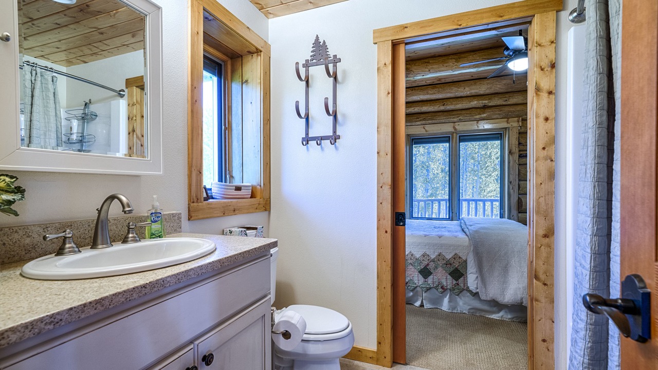 Photo of Bathroom in Condon