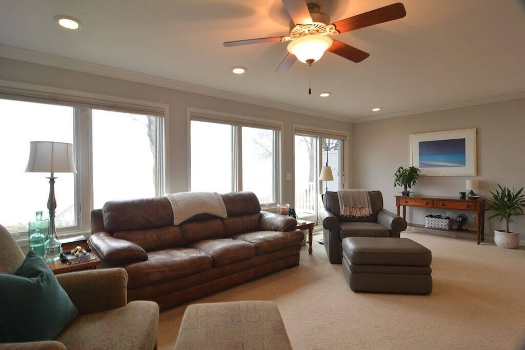 Photo of Livingroom in Lorain