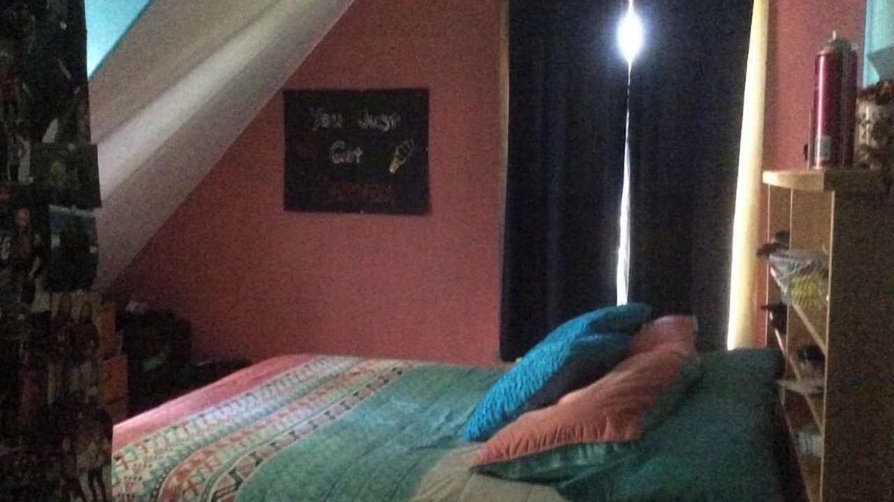 Photo of Bedroom in Simms