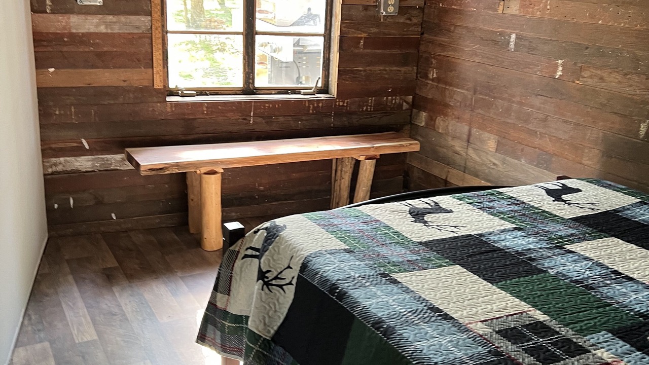 Photo of Bedroom in West Siloam Springs