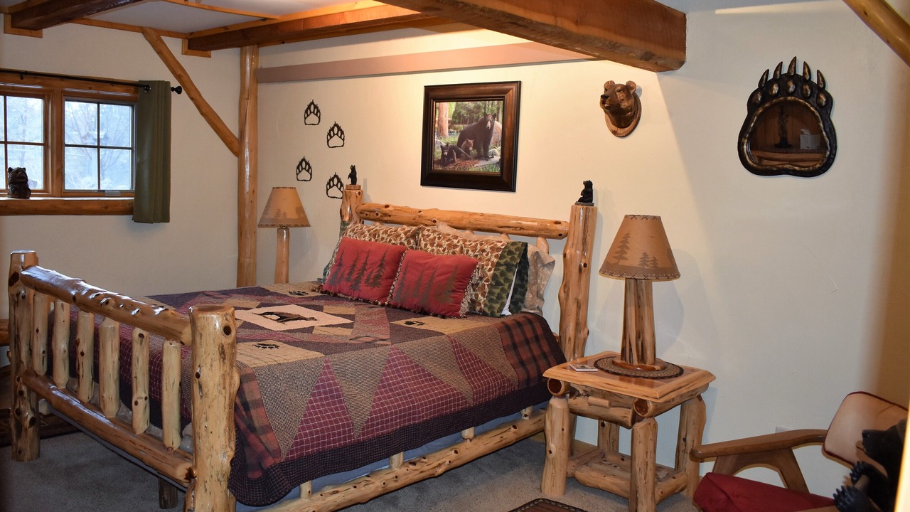 Photo of Bedroom in Custer