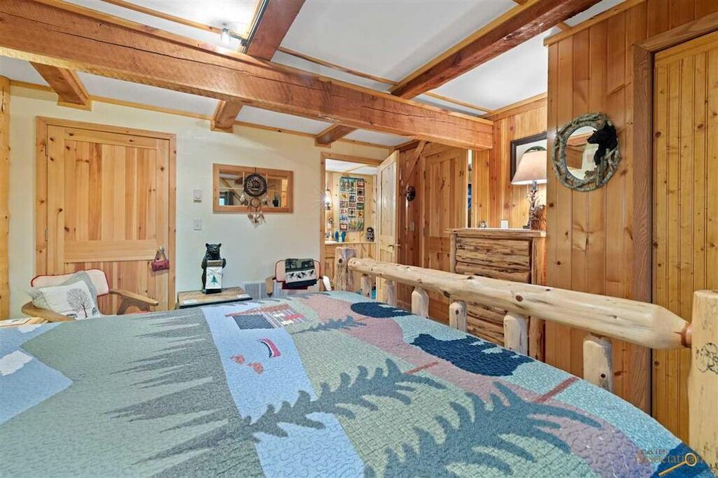 Photo of Bedroom in Custer