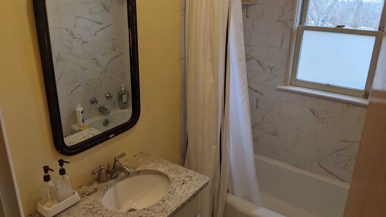 Photo of Bathroom in Challis