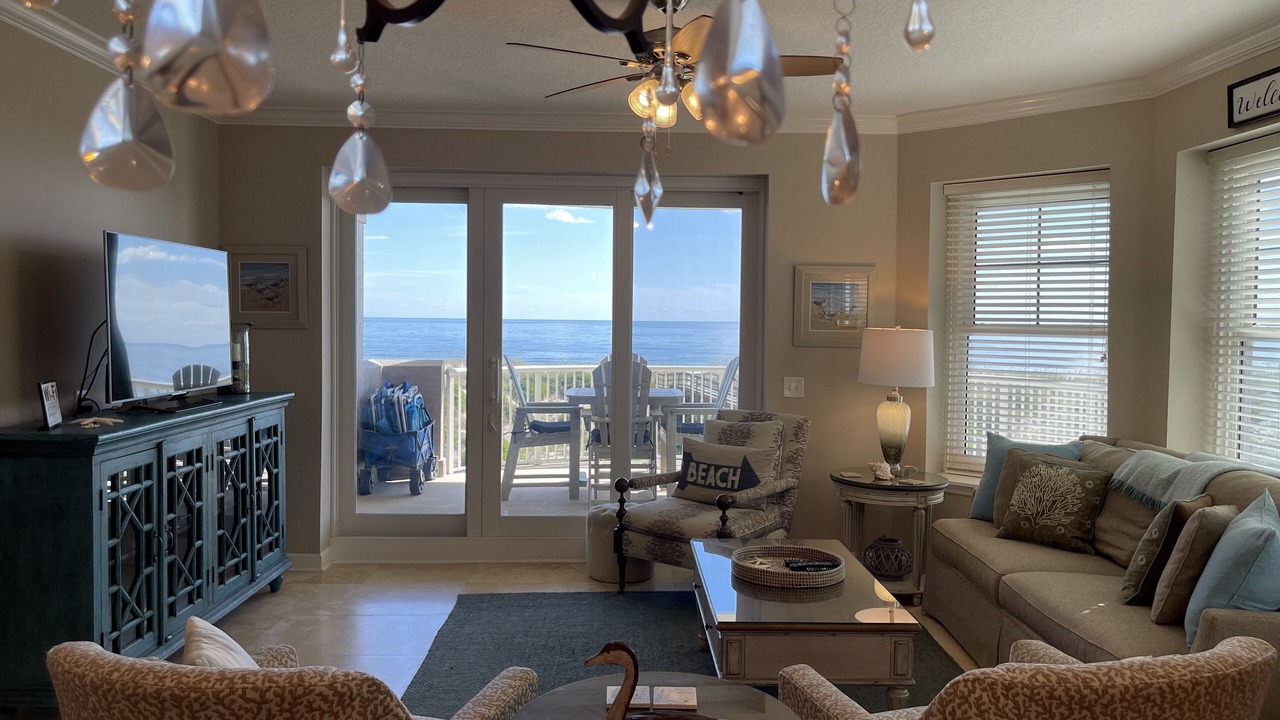 Photo of Livingroom in Amelia City