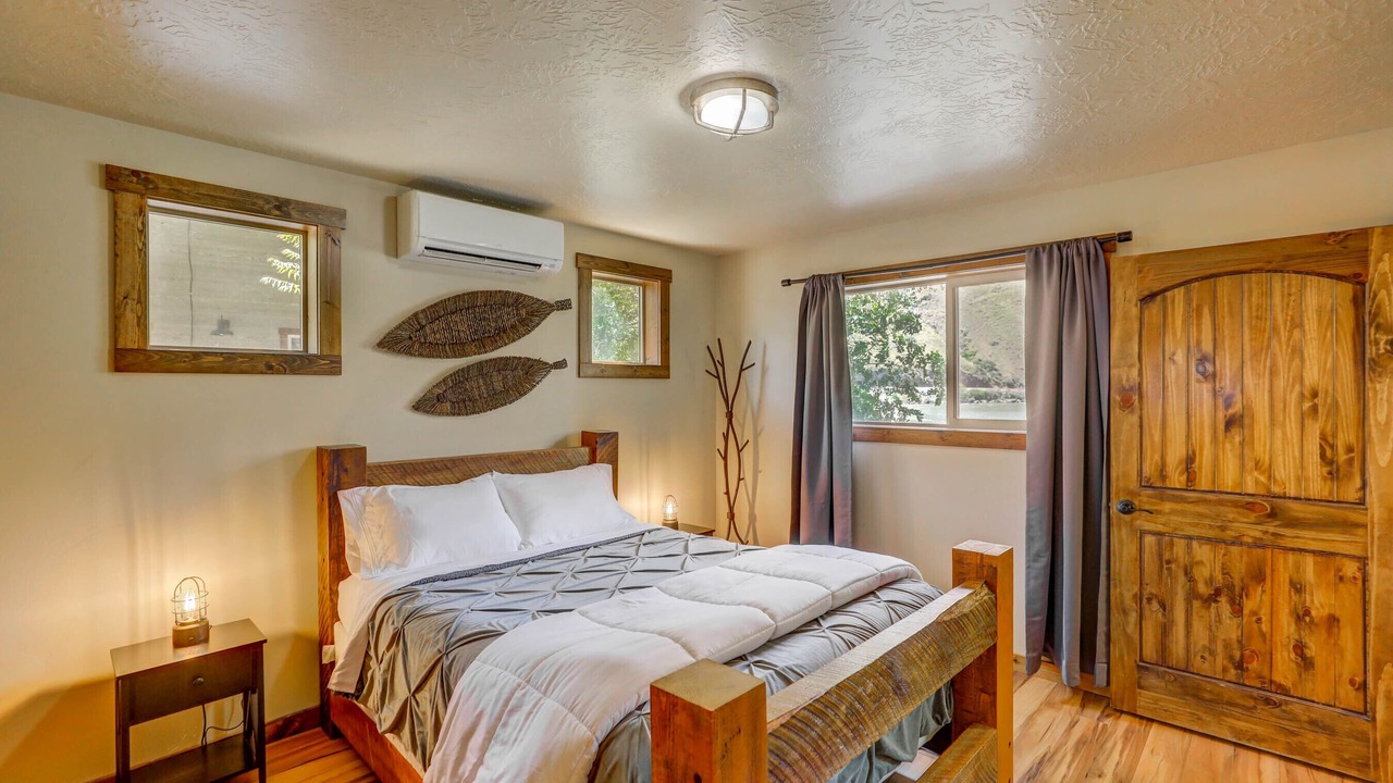 Photo of Bedroom in Riggins