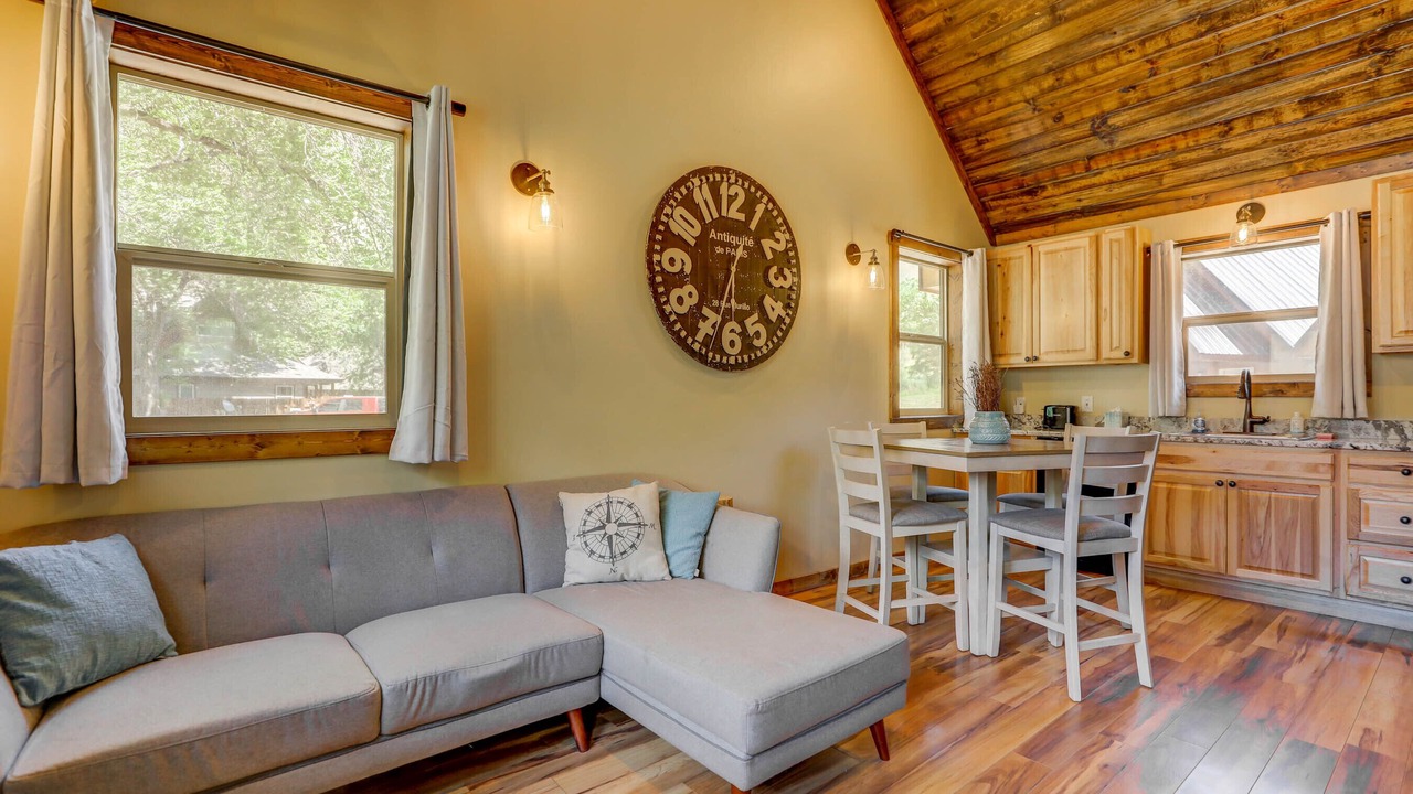 Photo of Livingroom in Riggins