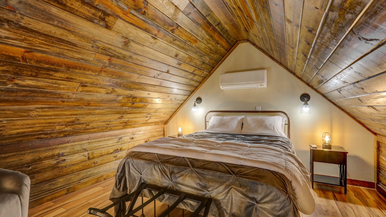Photo of Bedroom in Riggins