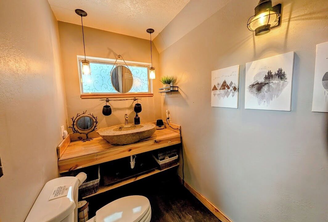 Photo of Bathroom in Garden Valley