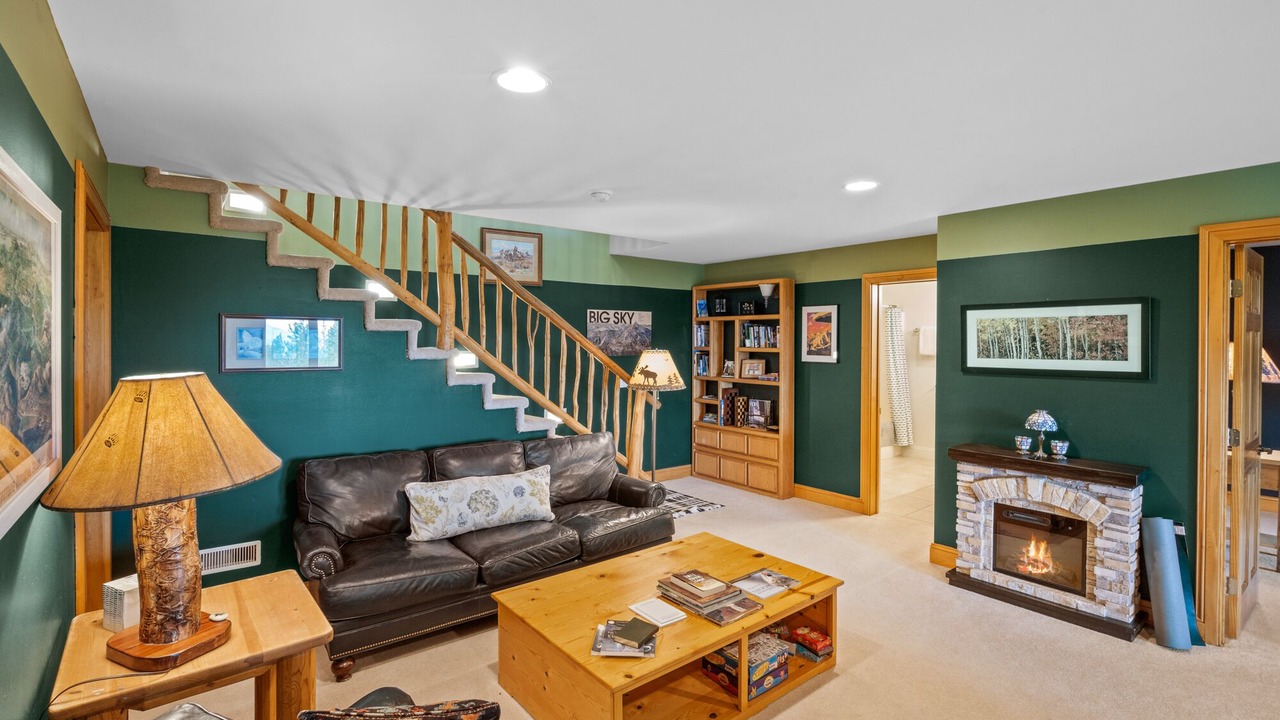 Photo of Livingroom in Bozeman