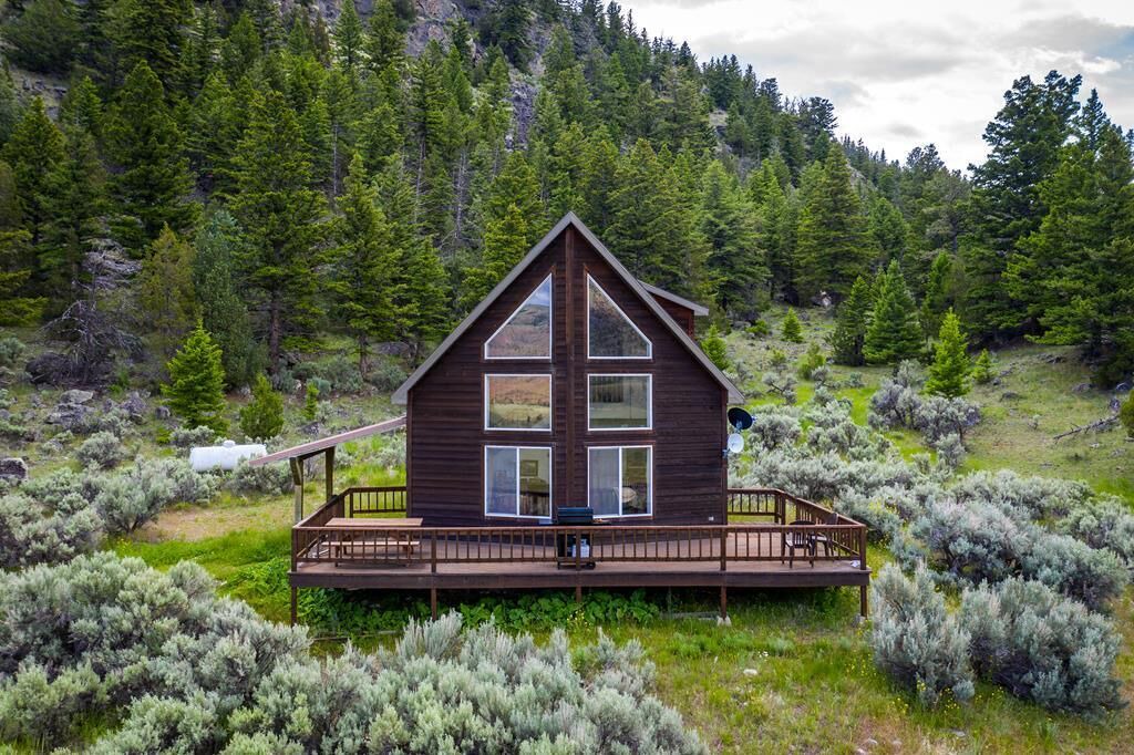 Photo of Outdoor in Emigrant
