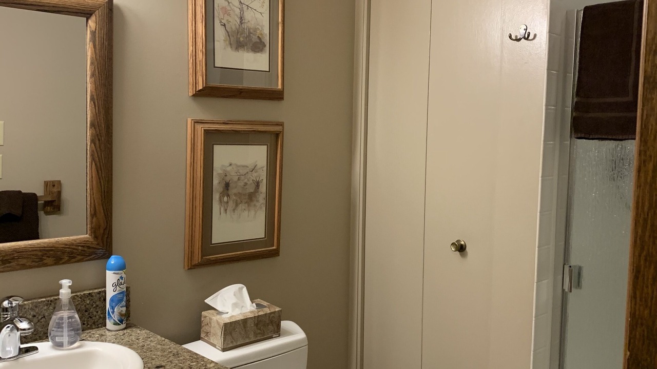 Photo of Bathroom in Black Butte Ranch