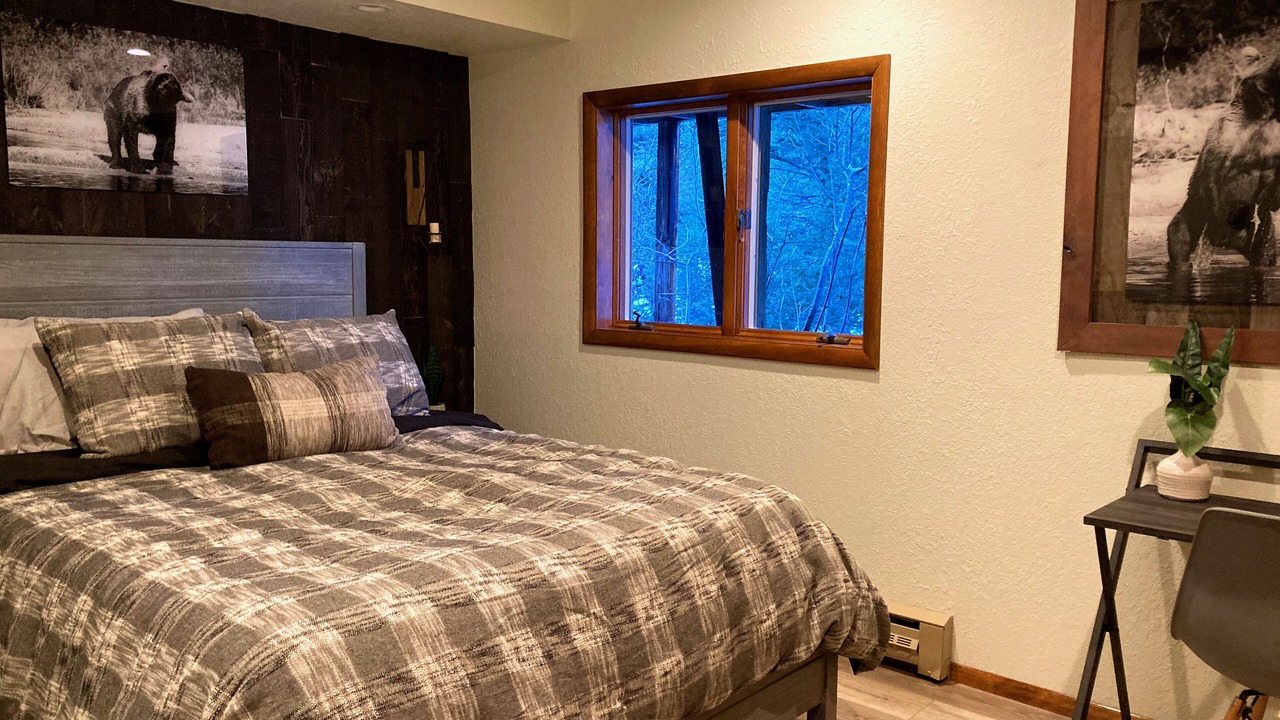 Photo of Bedroom in Gallatin Gateway