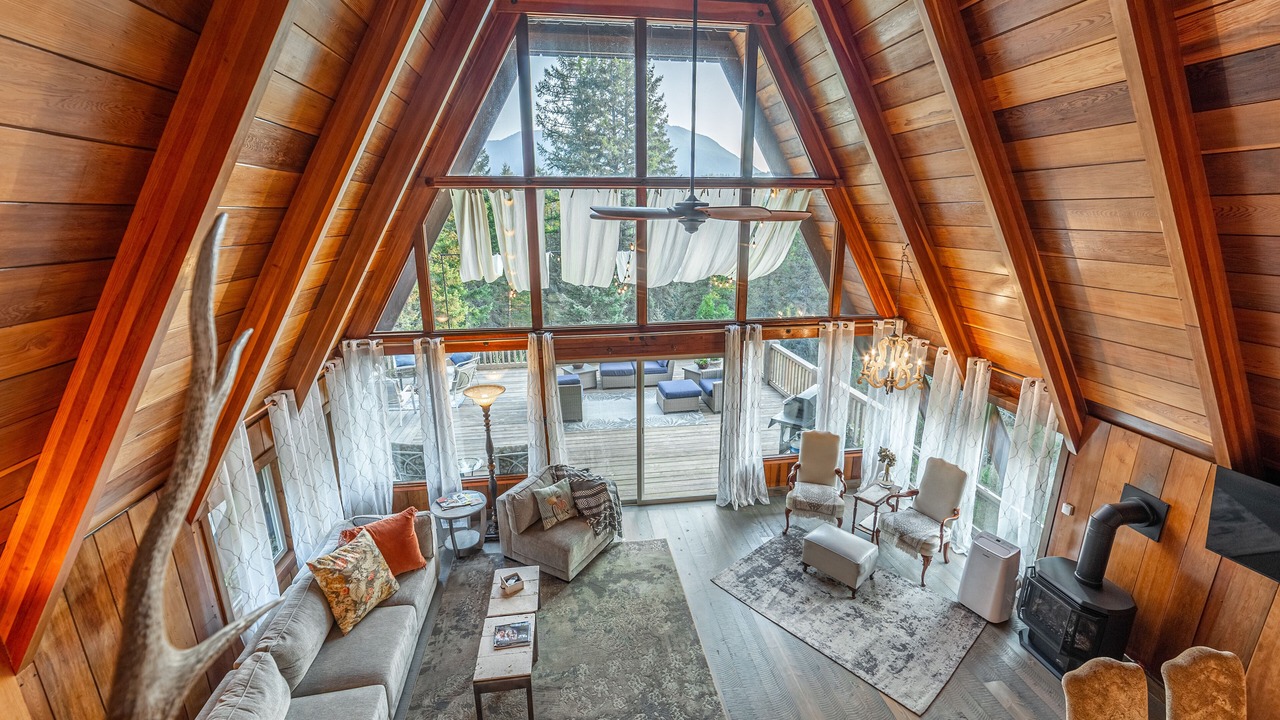 Photo of Livingroom in Coram