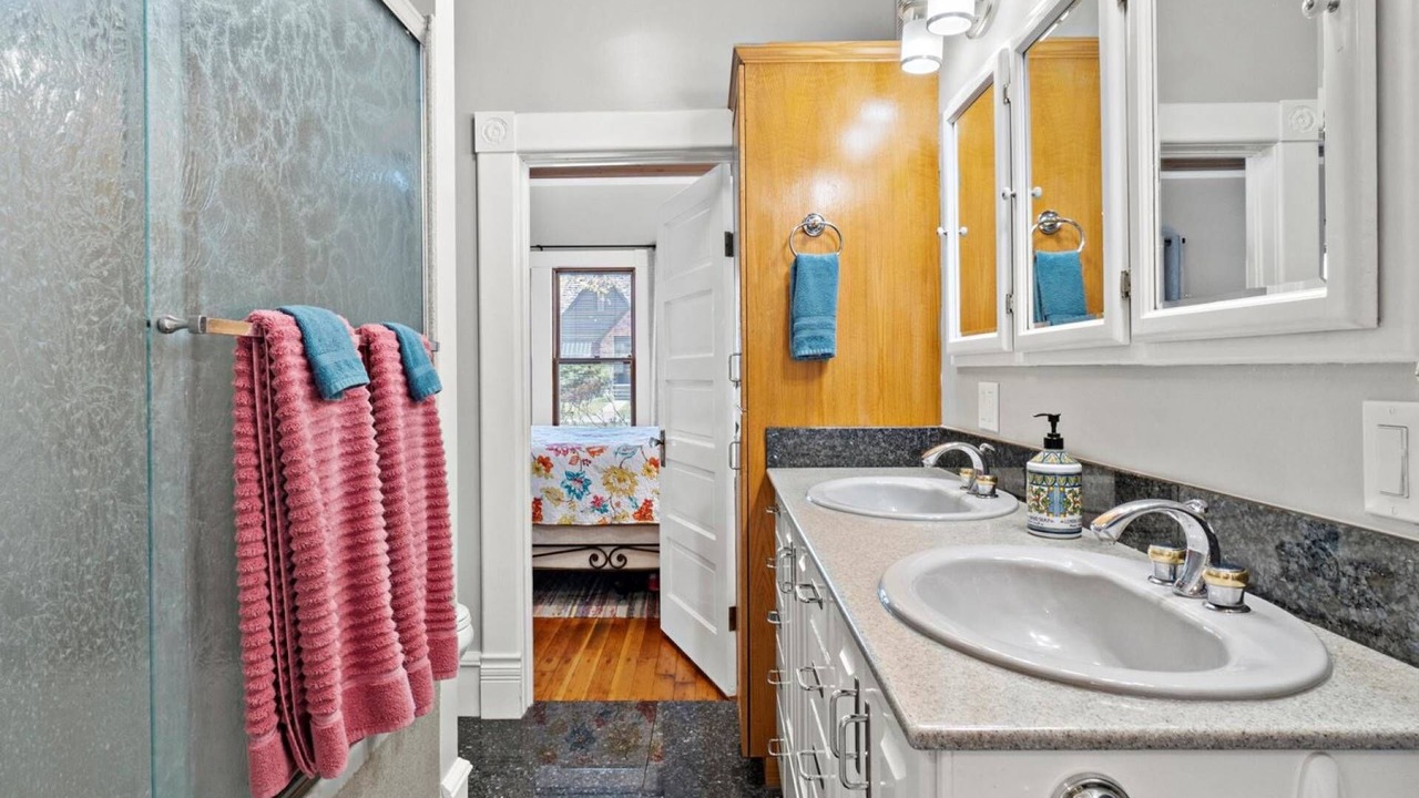 Photo of Bathroom in North End