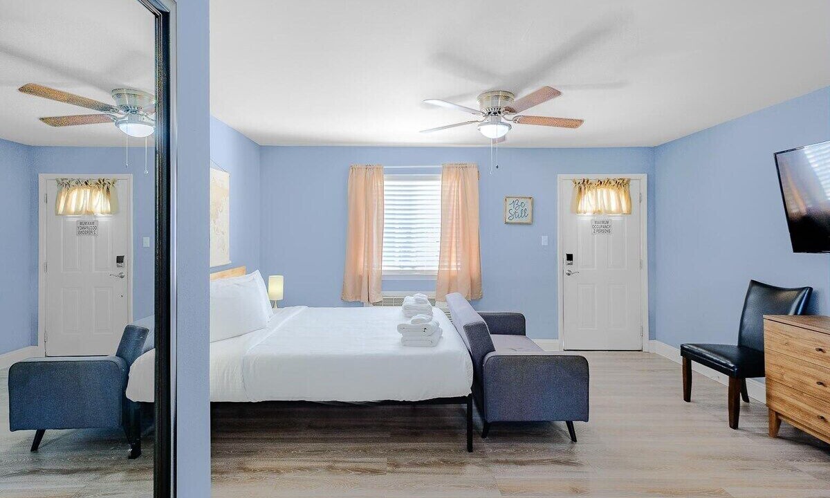 Photo of Bedroom in Biloxi