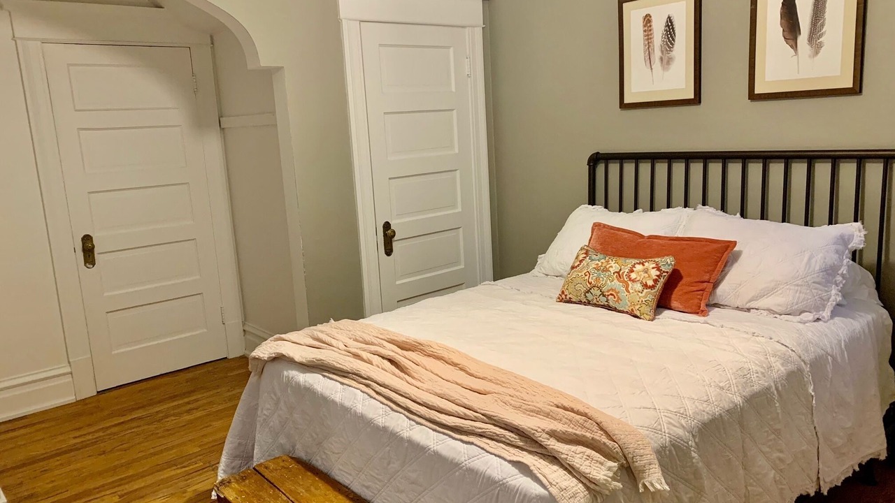 Photo of Bedroom in Rose Park