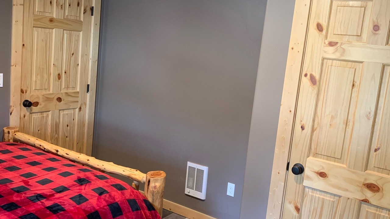 Photo of Bedroom in Wagon Wheel