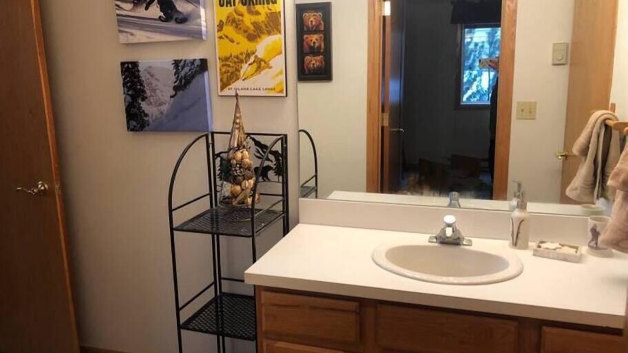 Photo of Bathroom in Big Horn