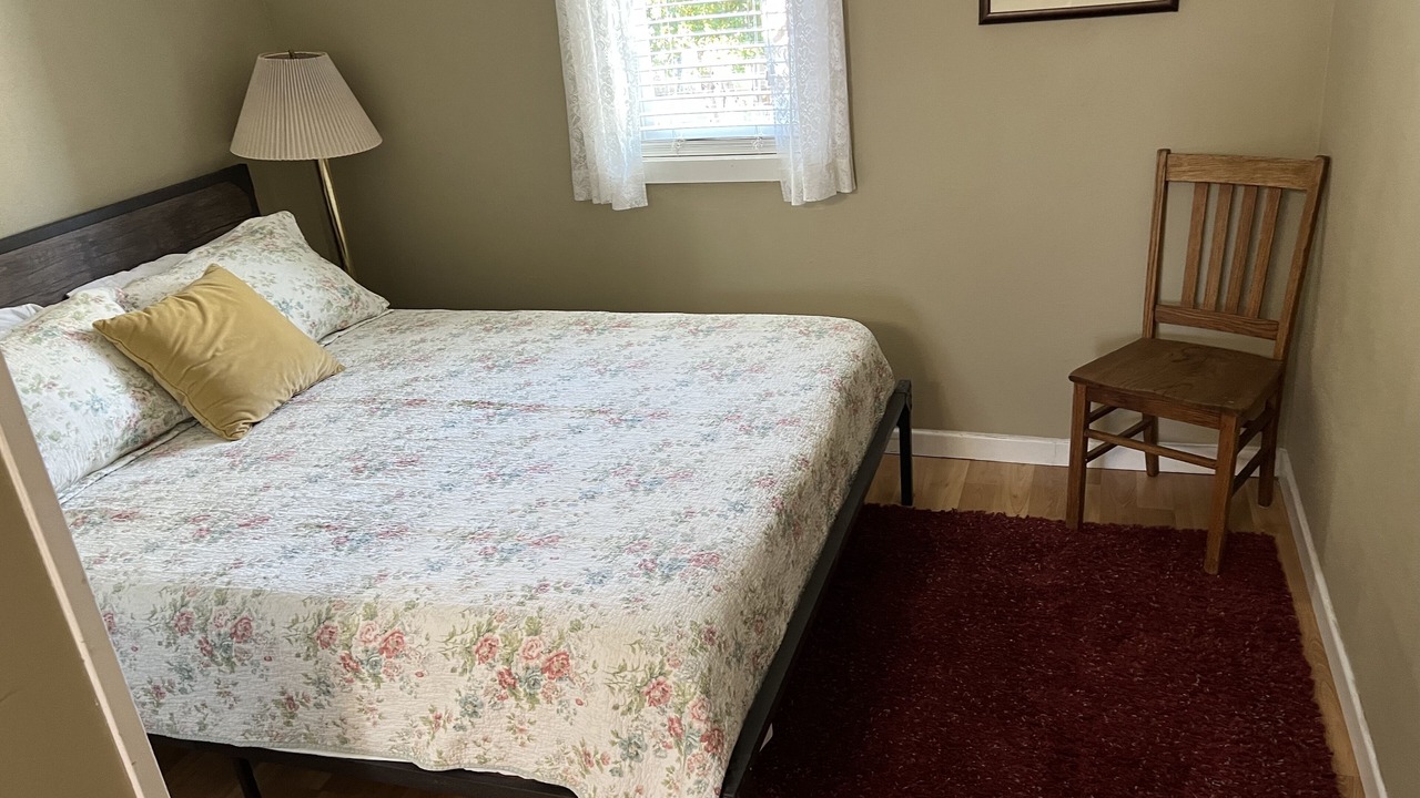 Photo of Bedroom in Fort Klamath