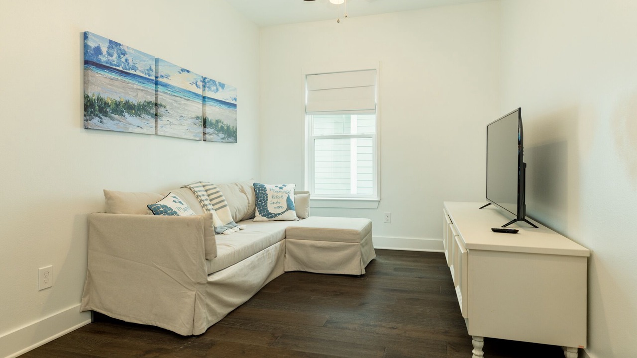 Photo of Livingroom in Beachside Village