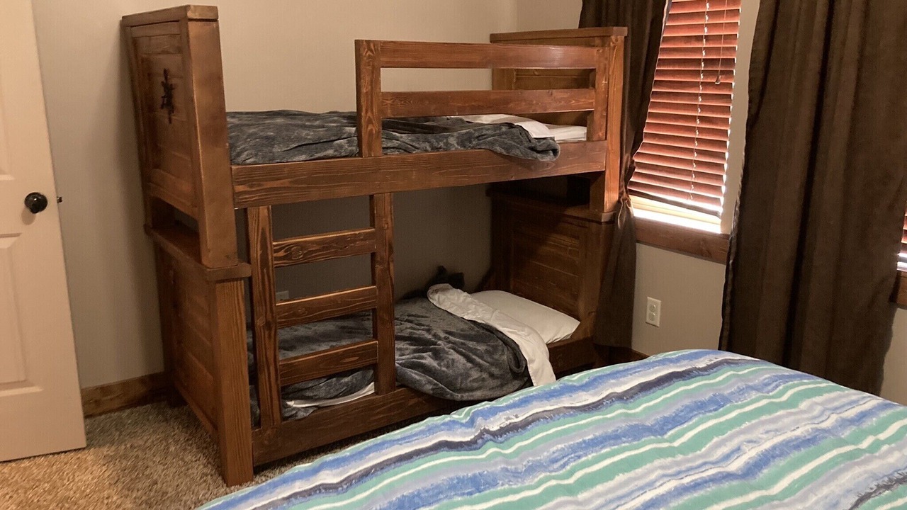 Photo of Bedroom in Fish Haven