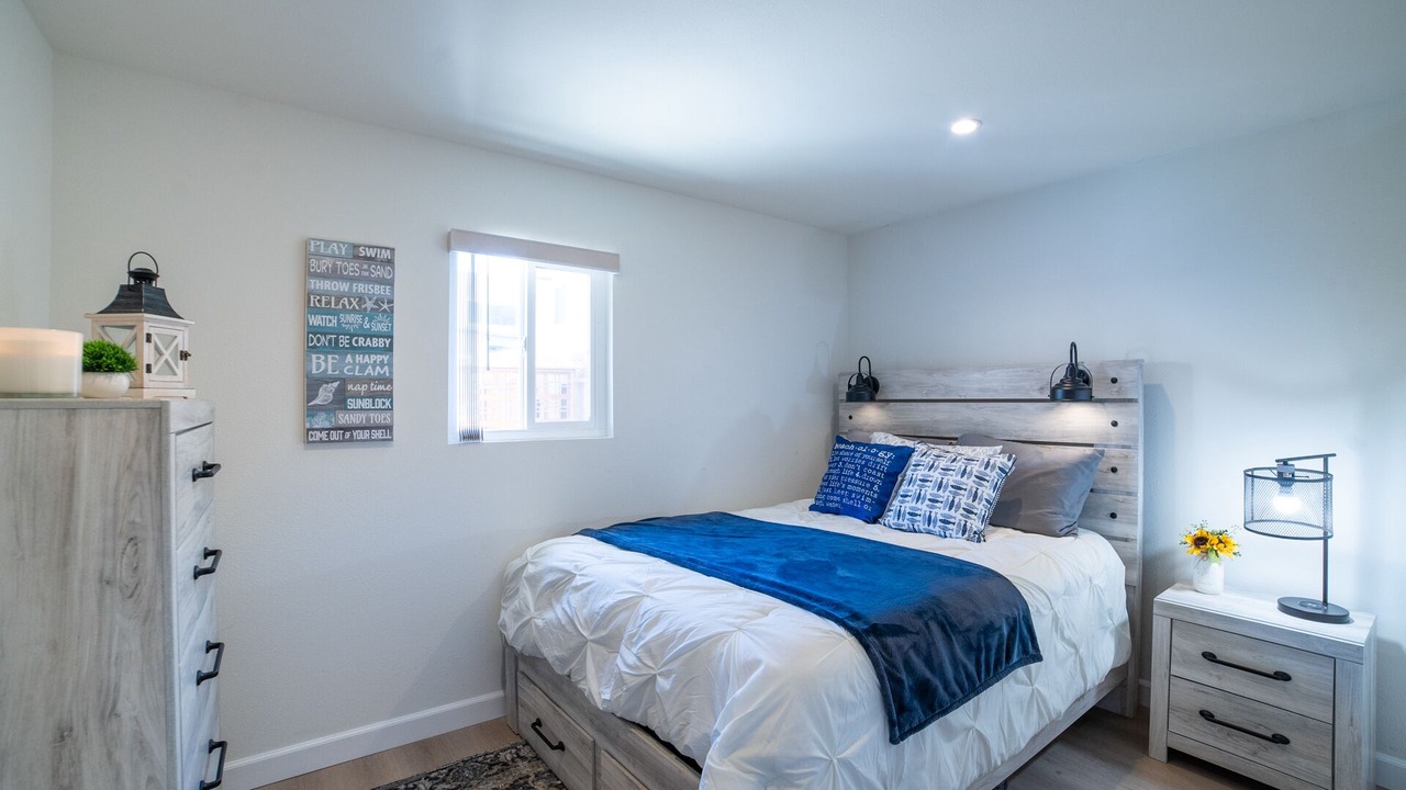 Photo of Bedroom in North Pacific Beach