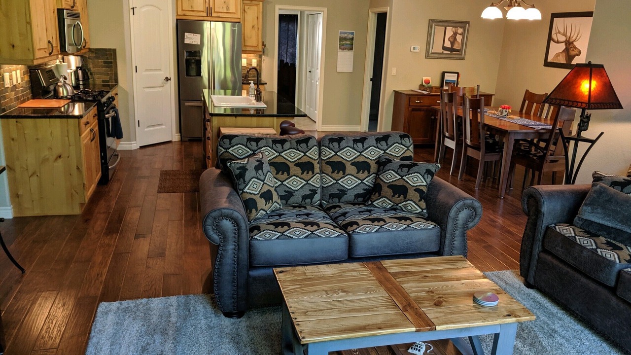 Photo of Livingroom in Columbia Falls