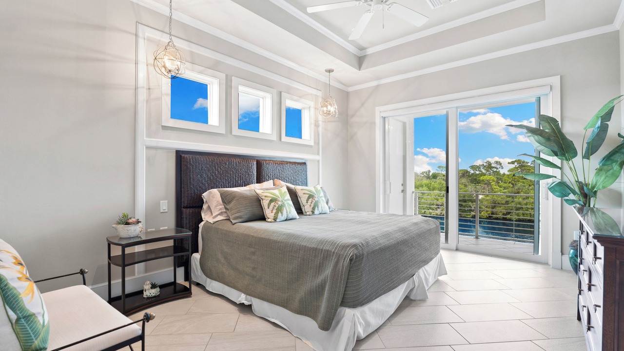 Photo of Patio Balcony in Bonita Shores