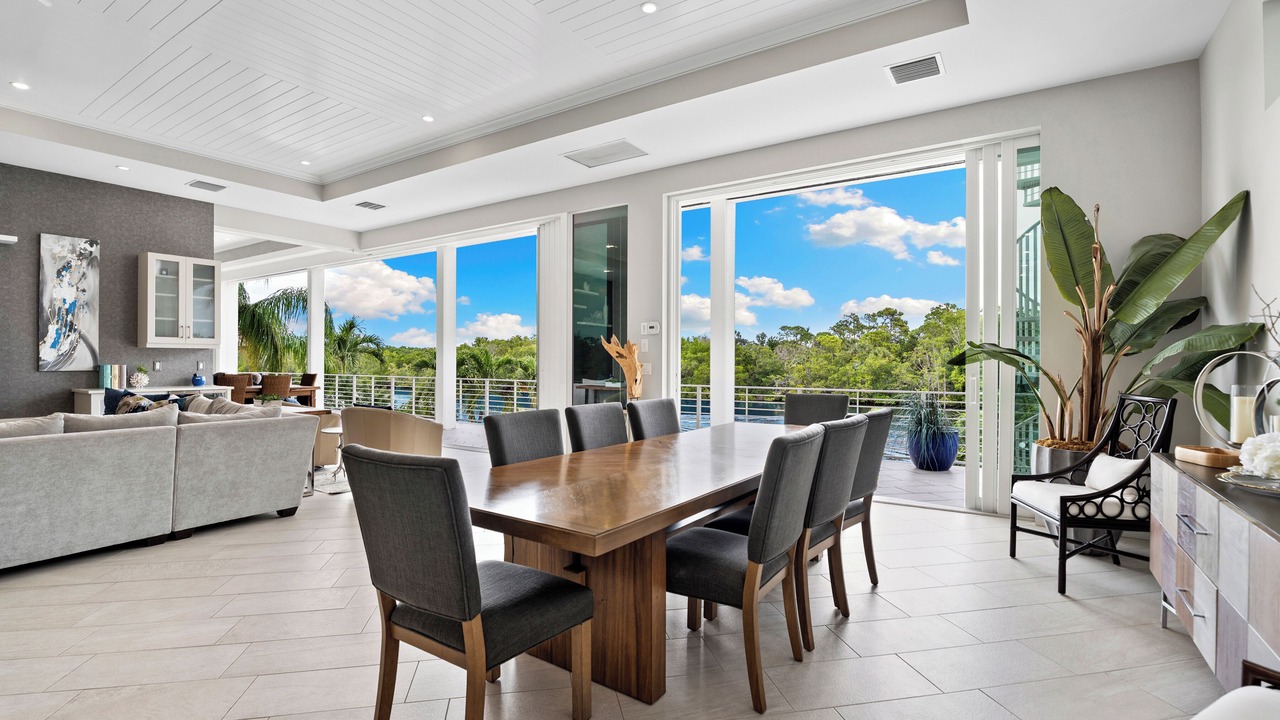 Photo of Bedroom in Bonita Shores