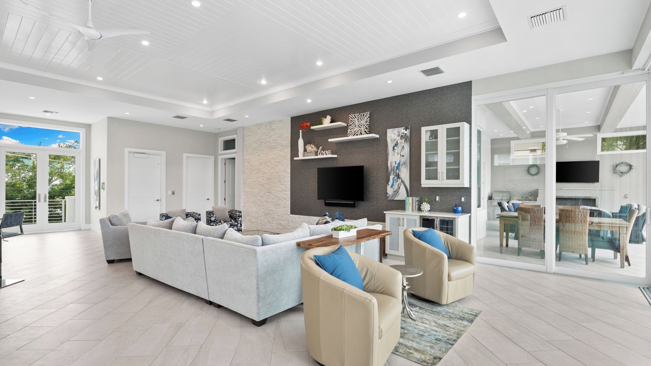 Photo of Bedroom in Bonita Shores