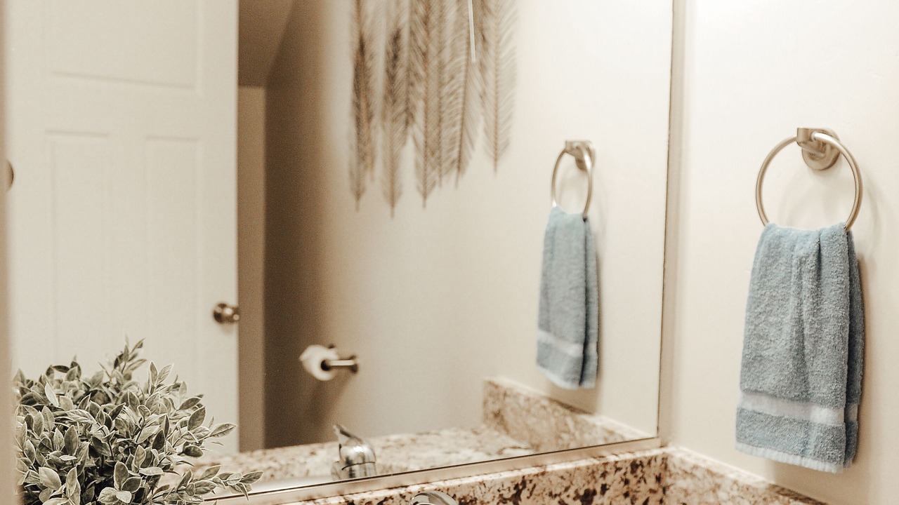 Photo of Bathroom in North Logan