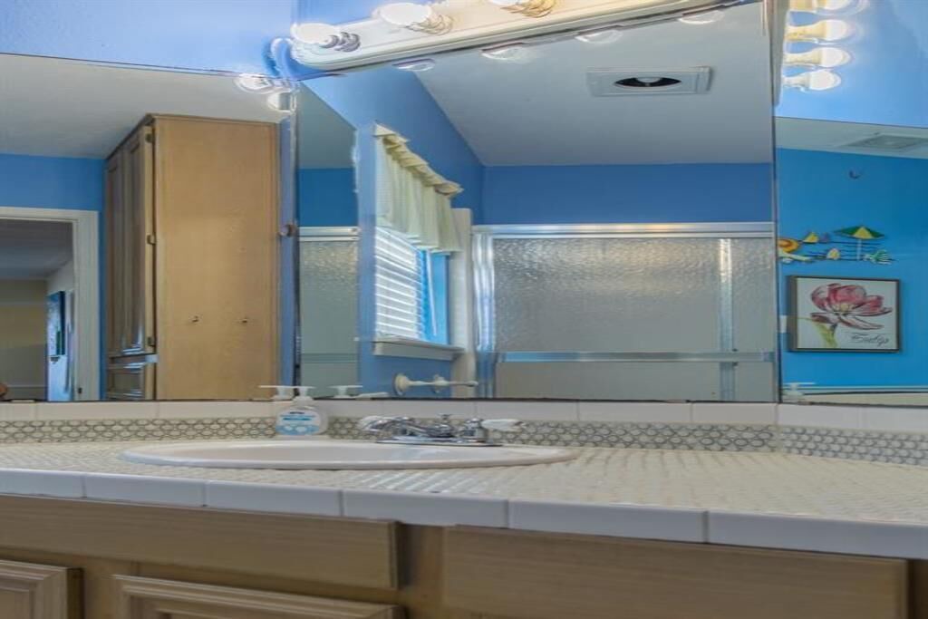 Photo of Bathroom in Bermuda Beach