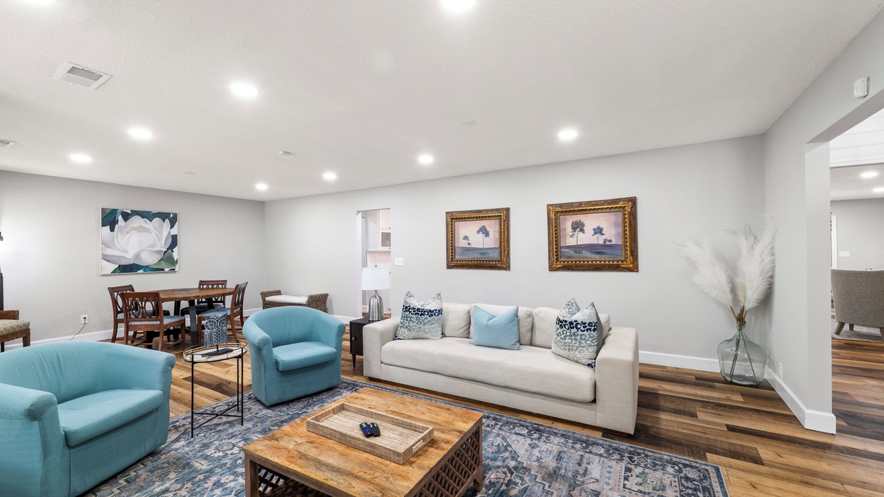 Photo of Livingroom in Amelia City