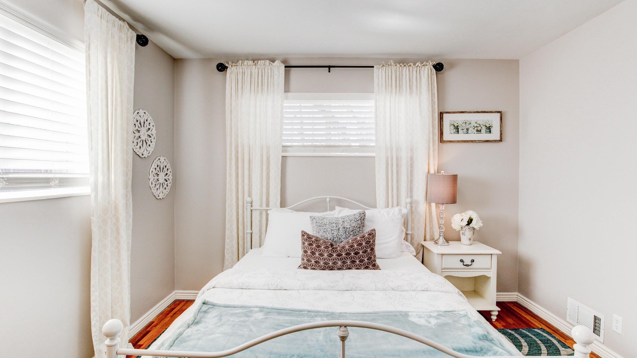 Photo of Bedroom in Holladay