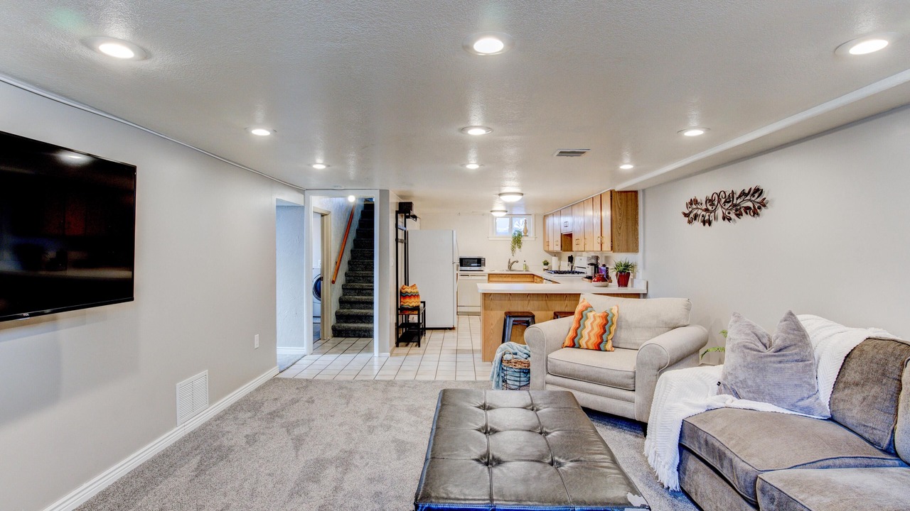 Photo of Livingroom in Holladay