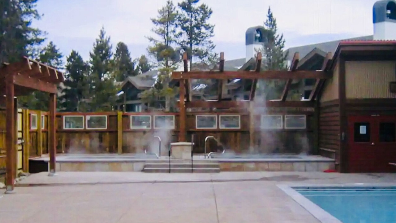 Photo of Outdoor in Four O'Clock