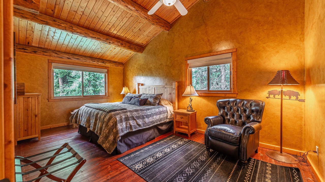 Photo of Bedroom in Lake Mary Ronan