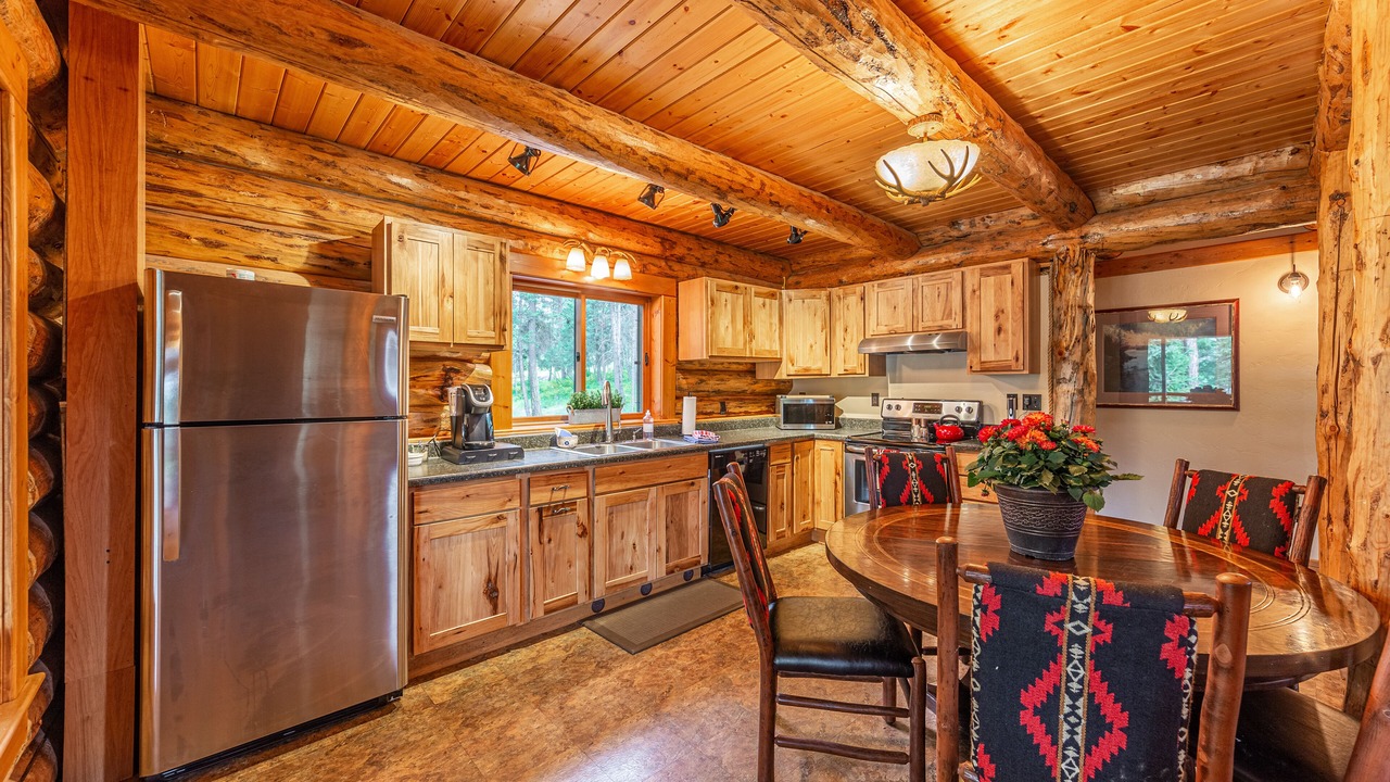 Photo of Kitchen in Lake Mary Ronan
