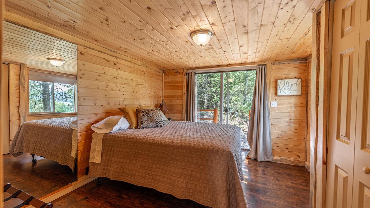 Photo of Bedroom in Lake Mary Ronan