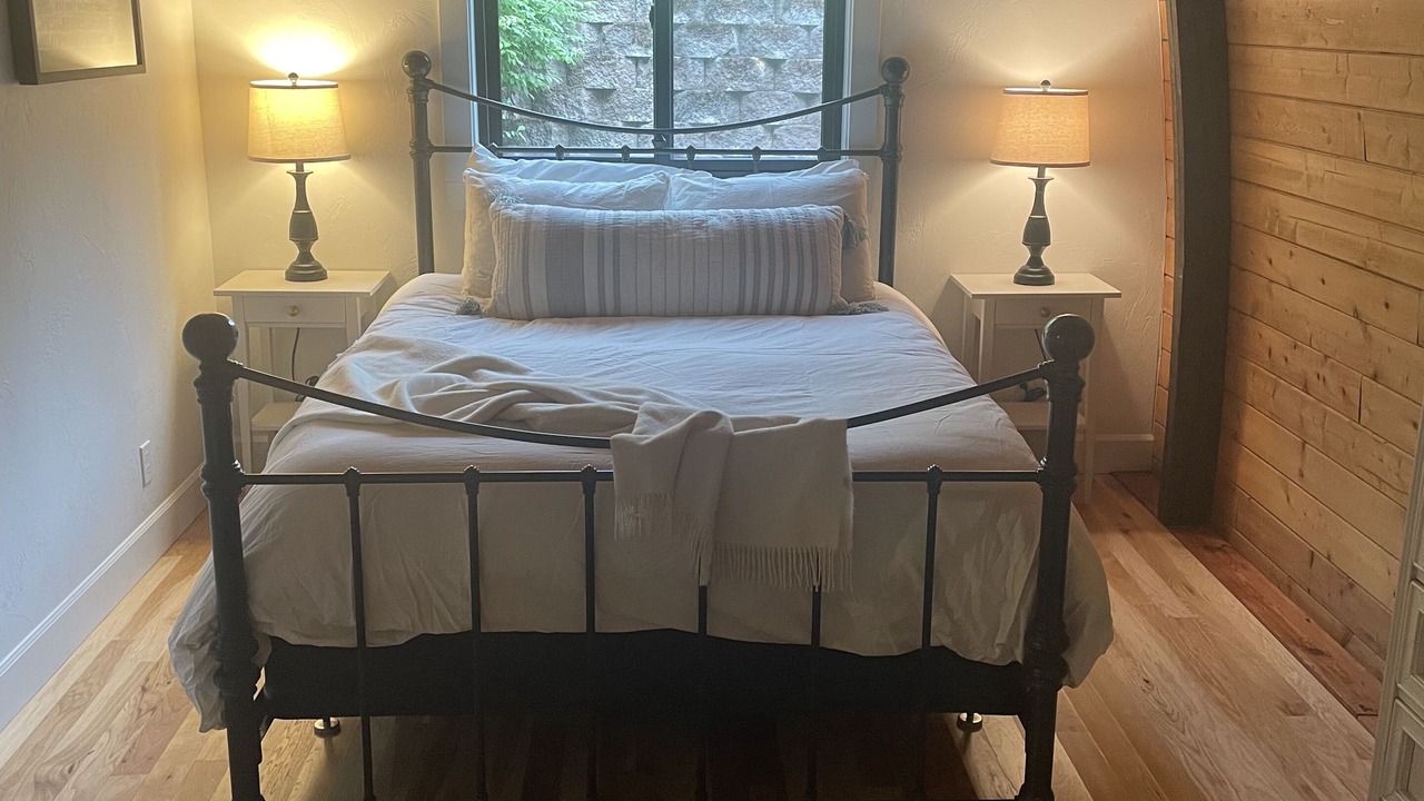 Photo of Bedroom in Hayden