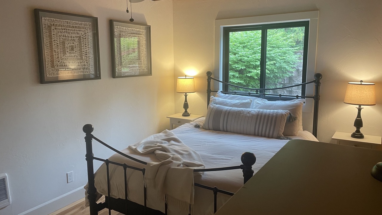 Photo of Bedroom in Hayden