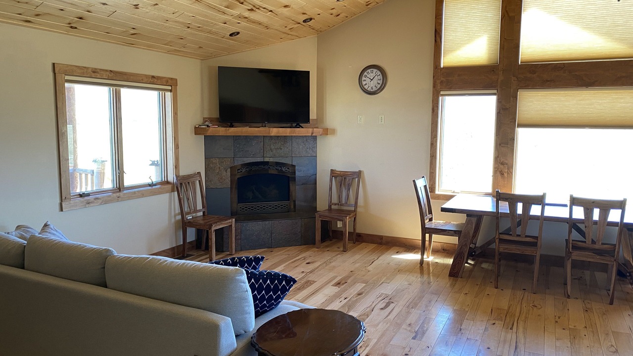 Photo of Livingroom in Cameron